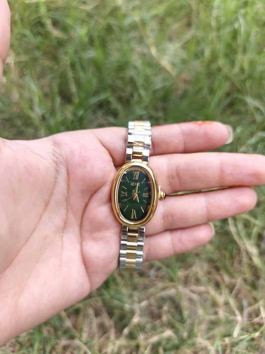 IEKE OVAL (Green Dial)